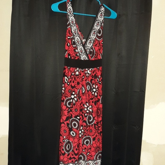 Dress - Picture 1 of 1